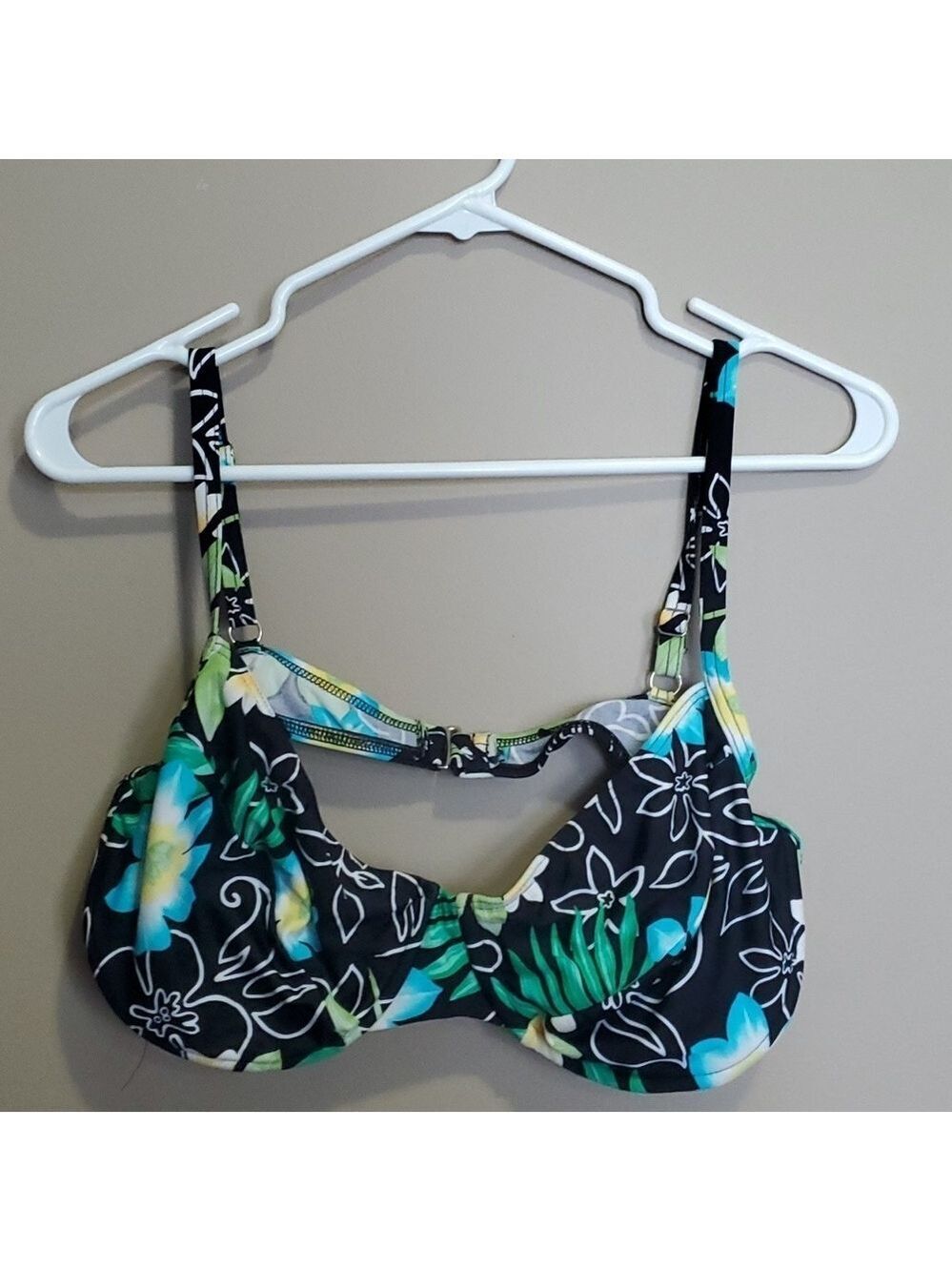 Christina bikini top size 2x
